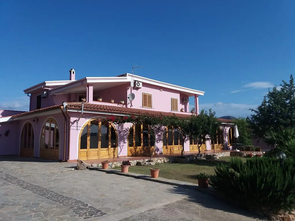 Domus De Janas Pensjonat San Vito